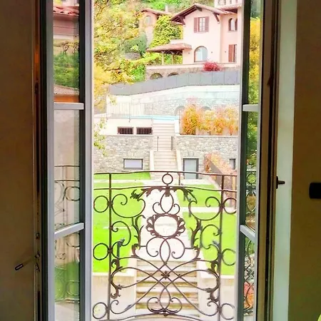 Castelli Delux Apartment Menaggio