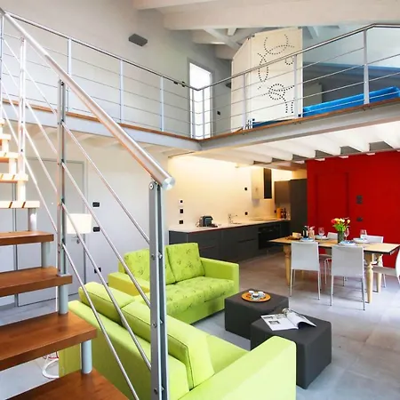 Castelli Delux Διαμέρισμα